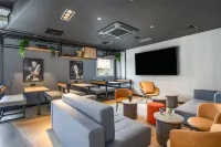 Ibis Clermont Ferrand Stade - ที่มีที่จอดรถ