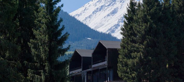 Ji Shan Chuan Hotels in Tekes County