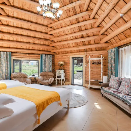 Beijixing Yeyu Muge | Terrace Stargazing | Natural Art Homestay (Baihaba Forest Park)