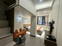 Furui Yueju Homestay (Kangding Liuliu City Love Song Square)