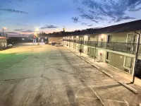 Economy Inn Sweetwater I-75