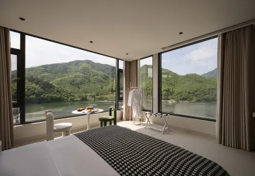 Wayne VN· Private Soup Design Accommodation (Anji Cloud Grassland Panda Tribe Adventure Park Store)