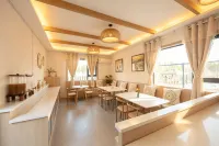 Dunhuang Zemengshi Dune View Homestay