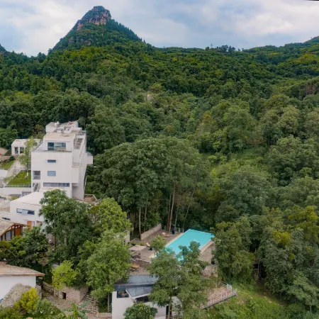 Zhiye Resort Hotel