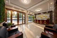 Yushan Lantian Grand Hotel - 2-Star