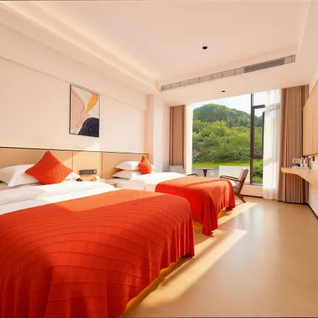 Qianyu Homestay (Huangguoshu Waterfall Scenic Area)