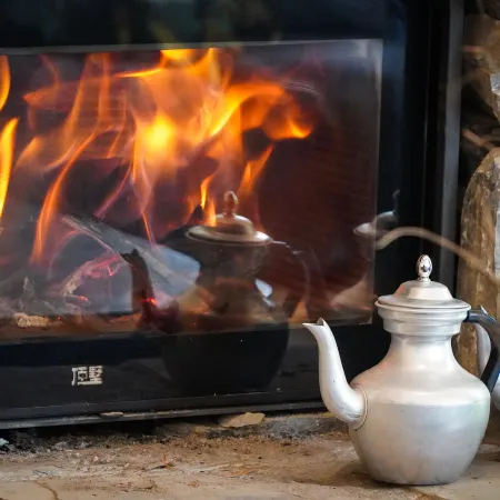 Yubeng Manshan MANSHAN · Golden Snow Bonfire Private Hot Spring Manor