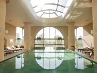 ENZO Hotel Moscow by ZONT Hotel Group Hotel berhampiran Stesen Polyanka