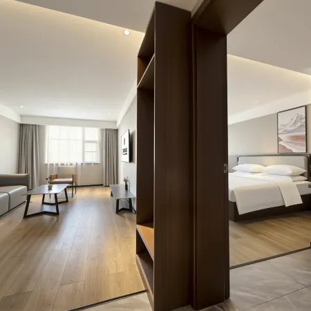 Four Seasons International Hotel (Yunyang District People's Government, Shiyan)