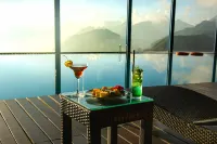Heaven Gate O Quy Ho Sapa-Free Entry & Himalaya Salt Sauna - Pools