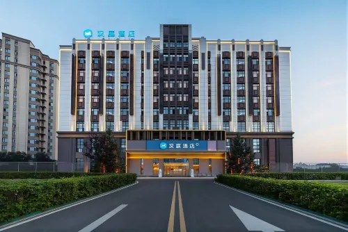 HanTing Hotel (Tongliao Country Garden Yulongwan) - 주차장