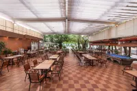 Van Phat Riverside Hotel - Gym