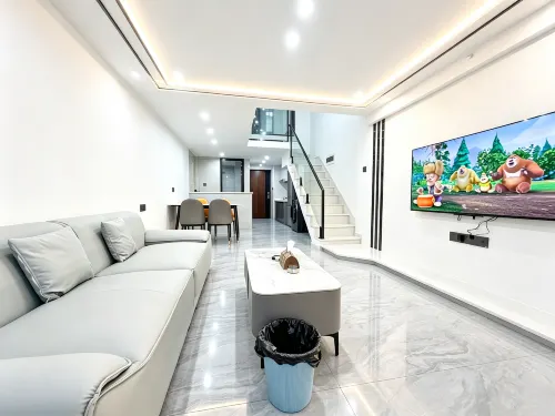 Yueting International Apartment (Jiangmen East Railway Station Jianghai Wanda Plaza) - New