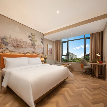 Vienna Hotel (Pu'er Jingdong County Branch)