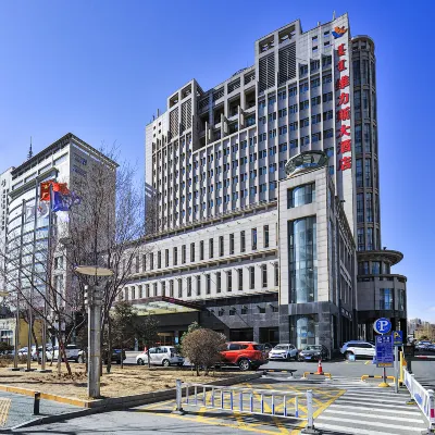 呼和浩特維力斯大飯店（摩爾城東影路地鐵站店） 东营路附近的飯店