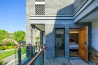 Rain Wood Town Hotel Resort of Yuntai Mountain - balcony