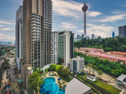 Santa Grand Signature Kuala Lumpur Hotels near Jakel Mall