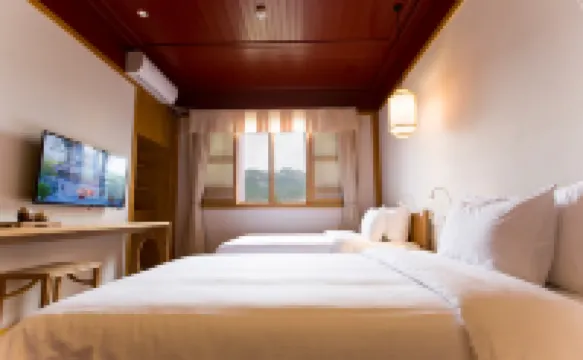 Beijing Wtown Yuantong Tower Courtyard Theme Hotel