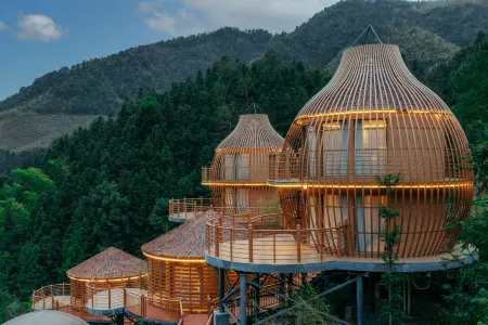 Tongcheng Mindful Retreat Eco Lodge Отели в г. Тунчен