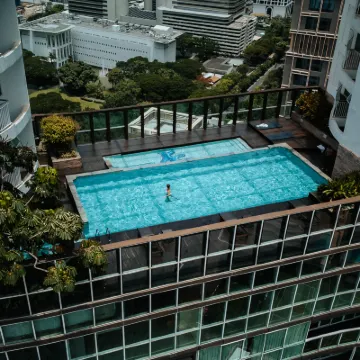 Urbana Langsuan Hotel Hotel dekat San Phra Phrom