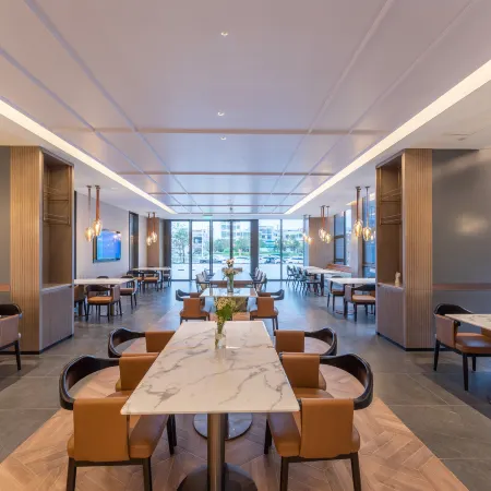 Atour Hotel Binhai Park, Shanwei High-speed Railway Station
