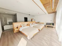 Dove Tree Inn (Yingjing Longcanggou National Forest Park) Hotels in Yingjing