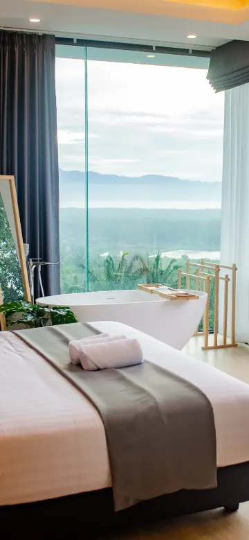 ห้องดีลักซ์วิวสระว่ายน้ำ พร้อมอ่างอาบน้ำ