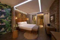 桔子飯店（武漢光谷廣場楊家灣地鐵站店） 武漢工程大學(武昌校區)附近的飯店