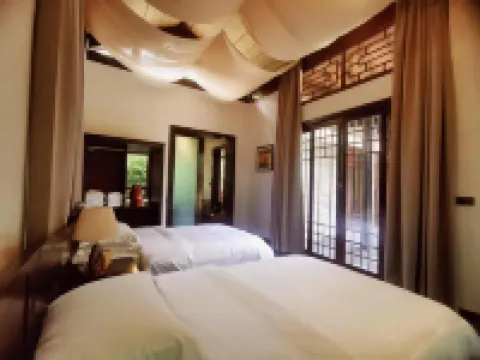 Weilan Jian · Yayan (Guiding Jinhaixueshan Yinzhai) Hotels in Guiding County