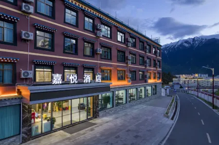 Jiayue Hotel (Biri Shenshan Ecological Scenic Area Branch) Отели рядом с достопримечательностью «The World Cypress King Park»