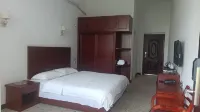 Chongyang Baopuzi Gexian Hotel