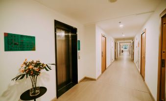 Malmo Hotel (Taishang Baolong Plaza)
