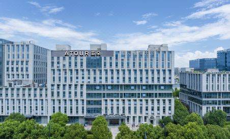 Atour Light Hotel - Housity