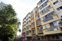 โรงแรมฟีนิกซ์ ไอส์แลนด์ (สถานีรถไฟความเร็วสูงคุนหมิงใต้) โรงแรมใกล้มหาวิทยาลัย Chenggong สนามกีฬา