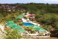 Green Kubu Asri Villa Hotel dekat Tembeling Beach and Forest