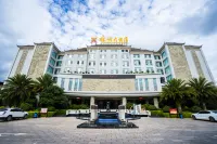 Xiongxuan Hotel (Dali Lushan Ancient City High-speed Railway Station)