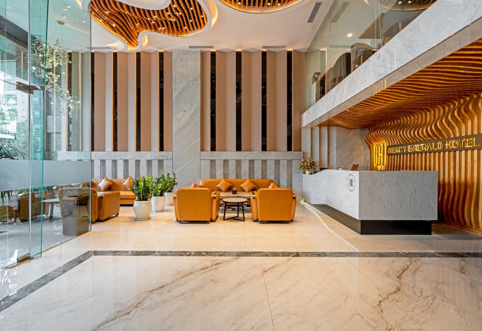 머시 에메럴드 호텔 내부