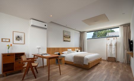 HuaJiu·Cheering House - Housity