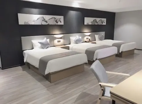 Jinyi Business Hotel (Danzhou Bus Station)