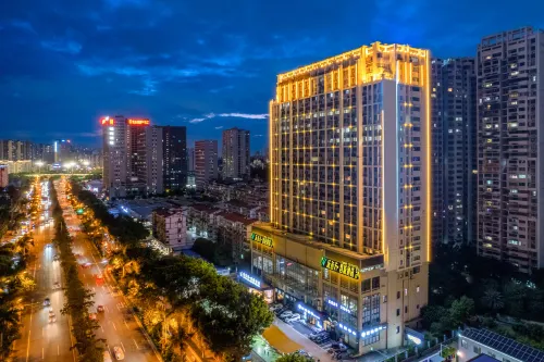 Wolfe Hotel (Jiangnan Wanda Plaza Tingzi Wharf)