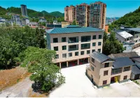 Qimengli Light Luxury Homestay (Yesanguan Town Shunjing Modern City Branch)