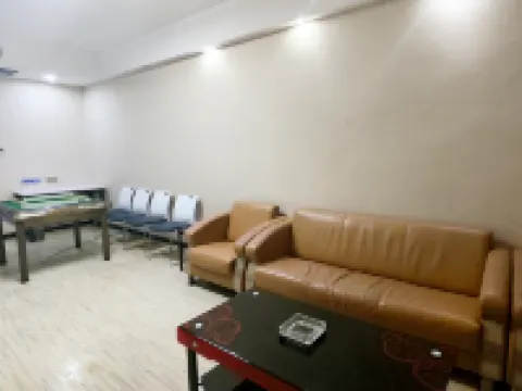 Zhongzhou Express Hotel Hotels in Minquan