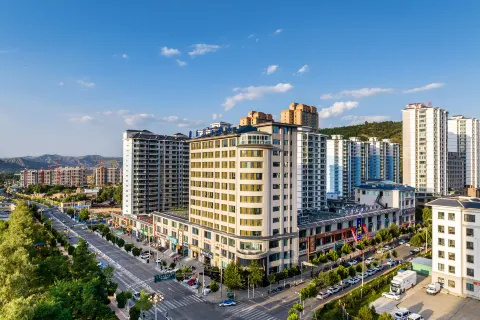 Kangle International Hotel