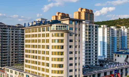 Kangle International Hotel