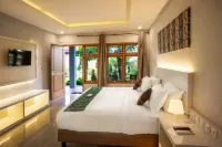 Grand Harvest Resort & Villas - Ijen - balcón