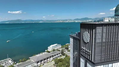 Pullman Dali Các khách sạn gần Wuhua Pavilion