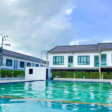 Yunman Vacation Villa Pattaya