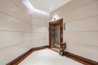 Borrman Hotel (Hezhou Lingfeng Plaza)