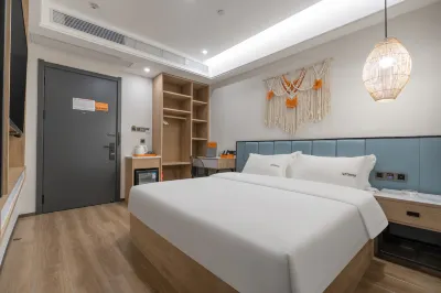 Yunhe Zhenpin Hotel (Ergong Gymnasium Finance and Economics University Store) Отели в г. 