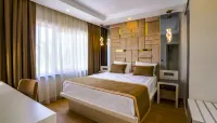 Lara Garden Hotel - Dağ Manzaralı